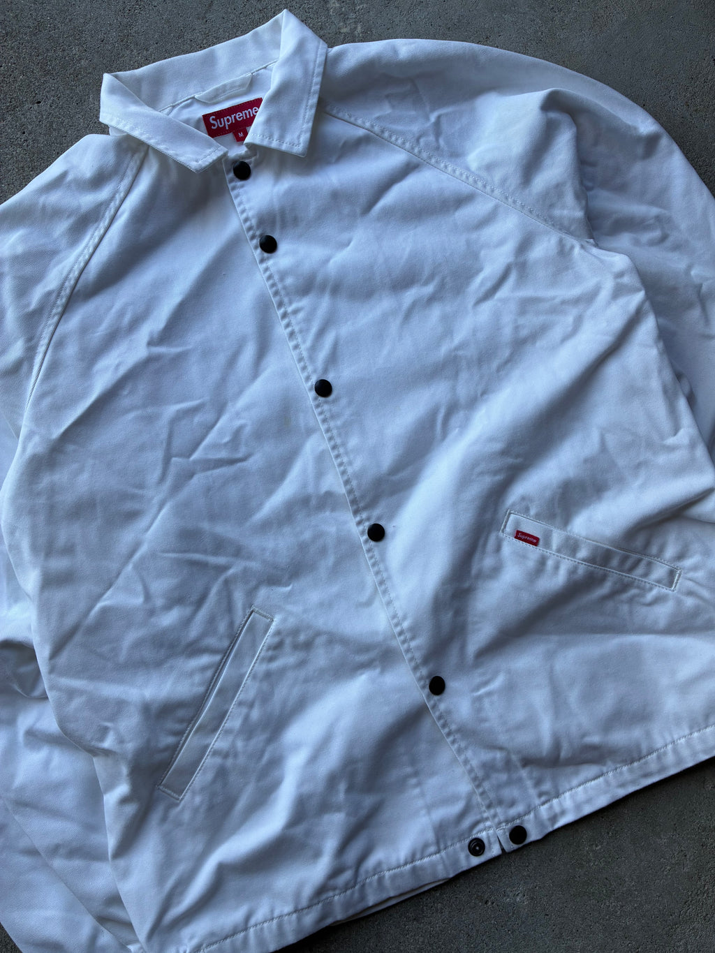 Supreme “ATMOSPHERE URINE” Coach Jacket (M)