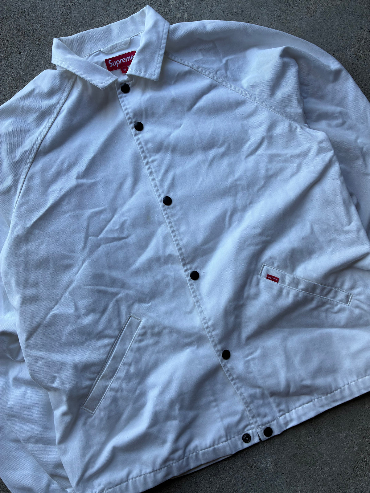 Supreme “ATMOSPHERE URINE” Coach Jacket (M)