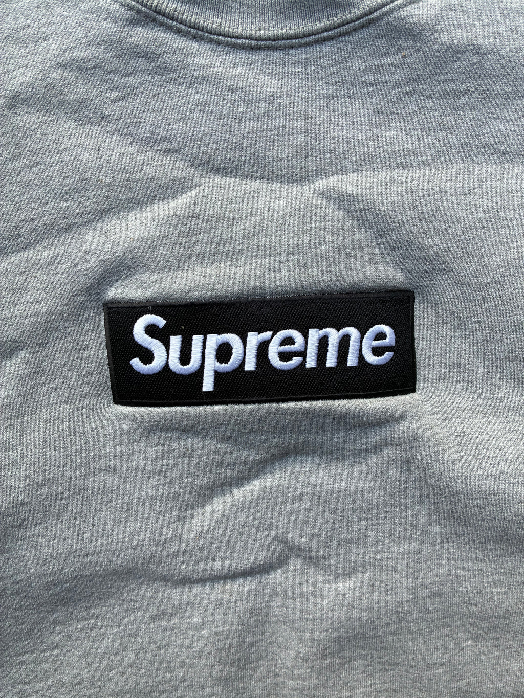 Supreme “FW22 GREY” Box Logo Crewneck (L)