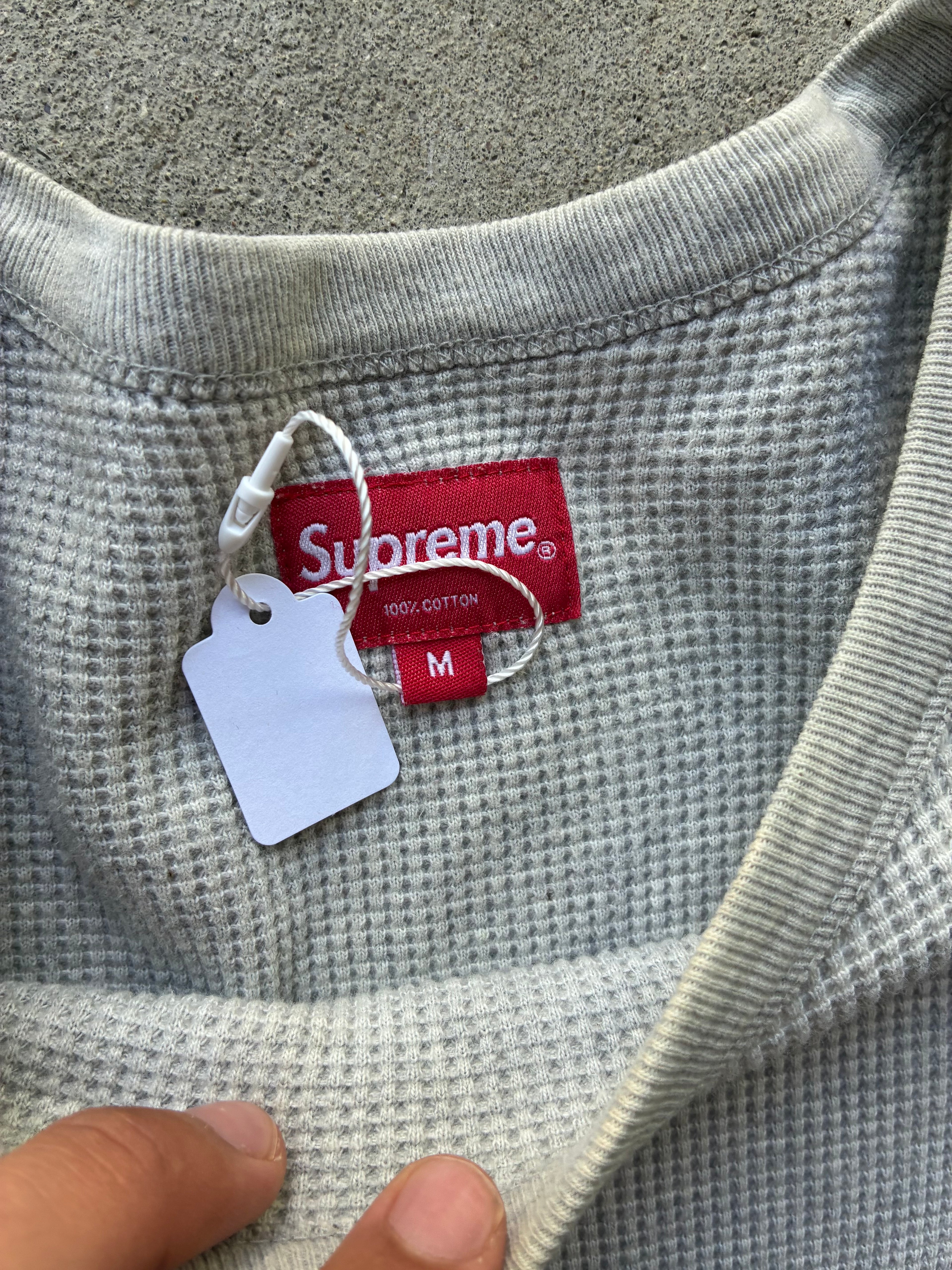 Supreme “LOGO WAFFLE THERMAL” Long Sleeve (M)