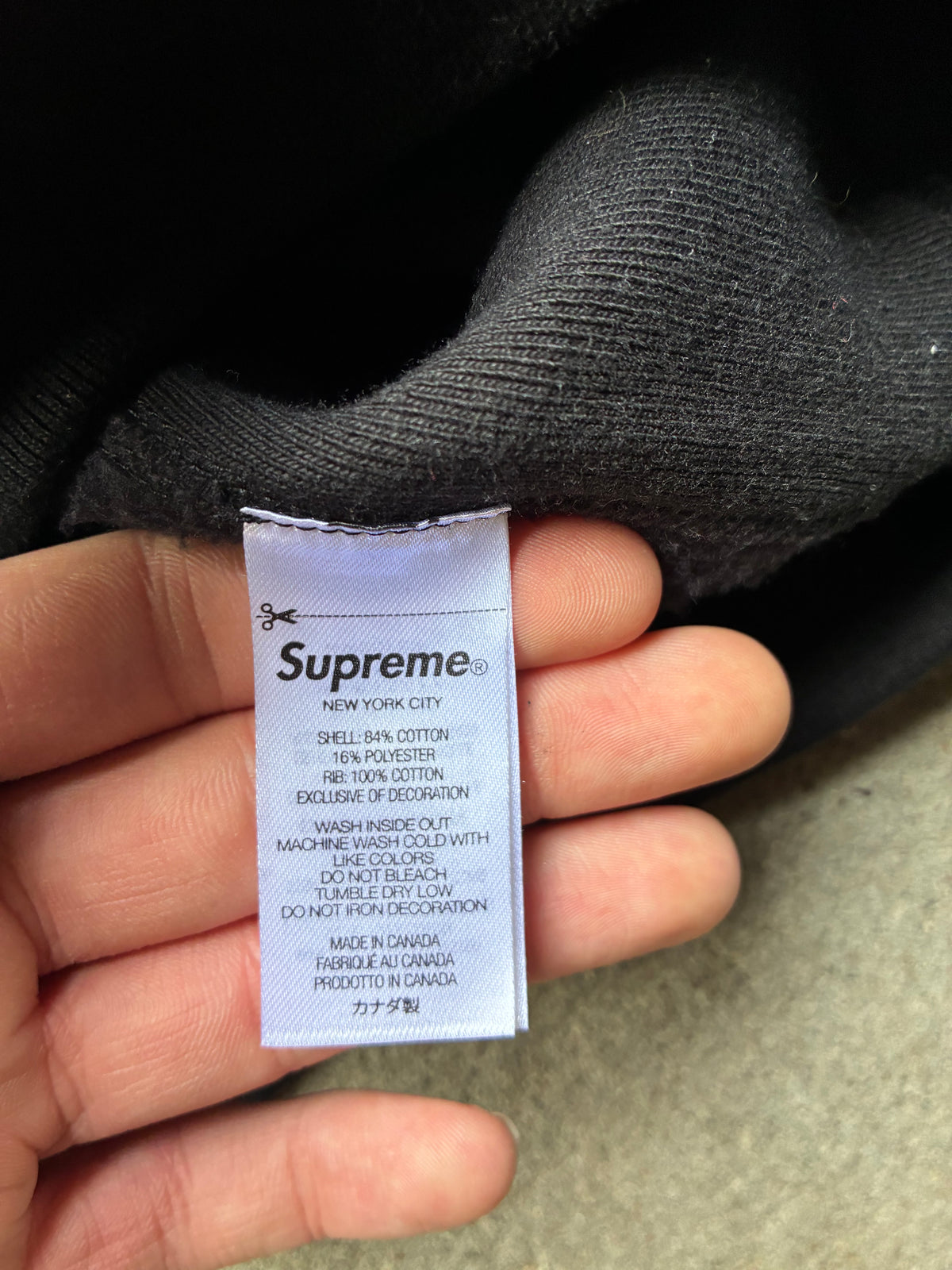 Supreme “NOIR TAILLE” Hoodie (S)