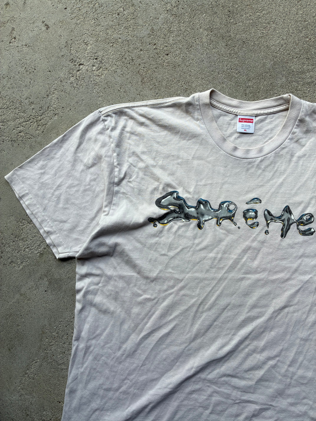 Supreme “LIQUID” Tee (XL)