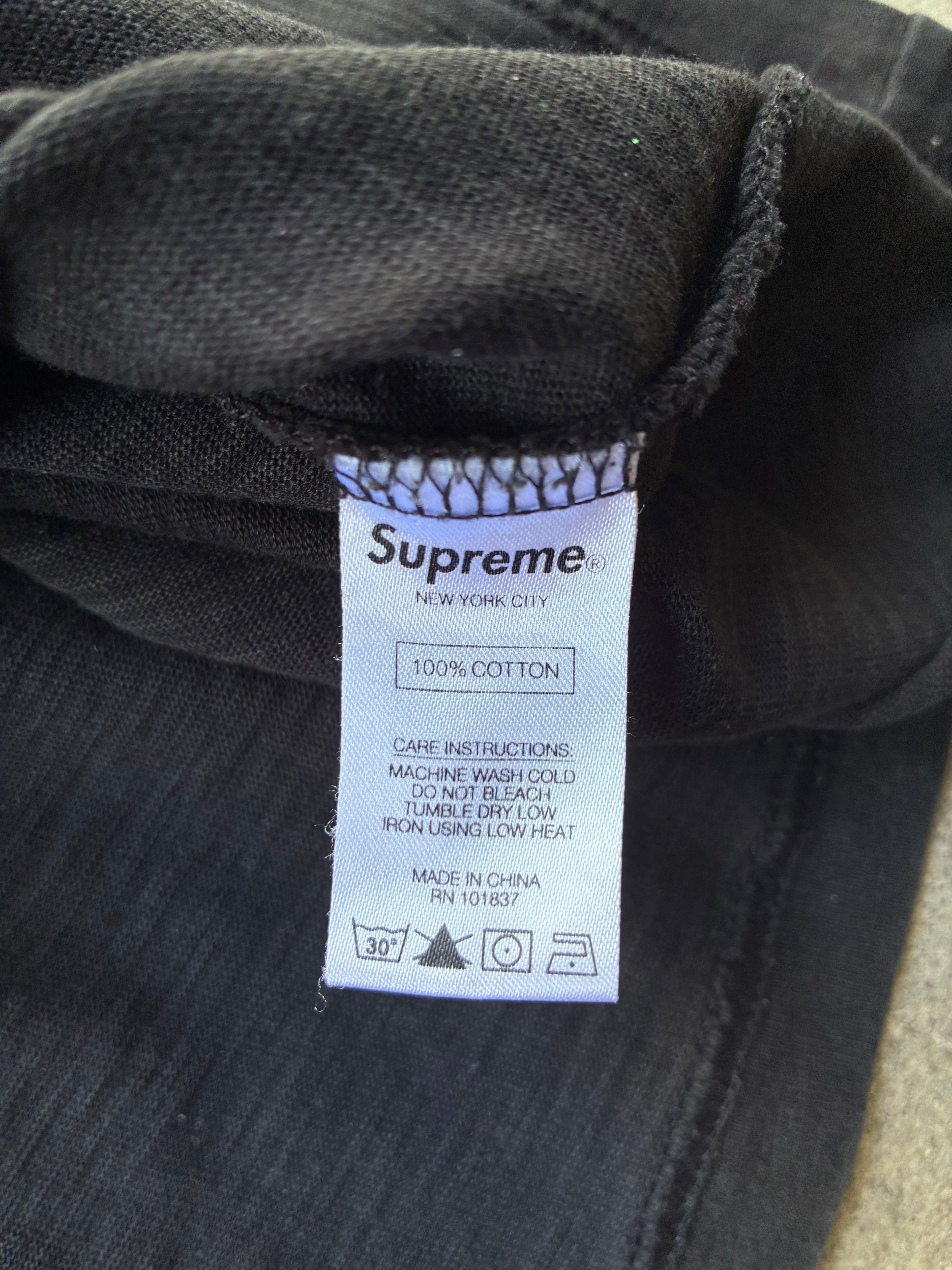 Supreme “STACKED L/S” Long Sleeve (M)