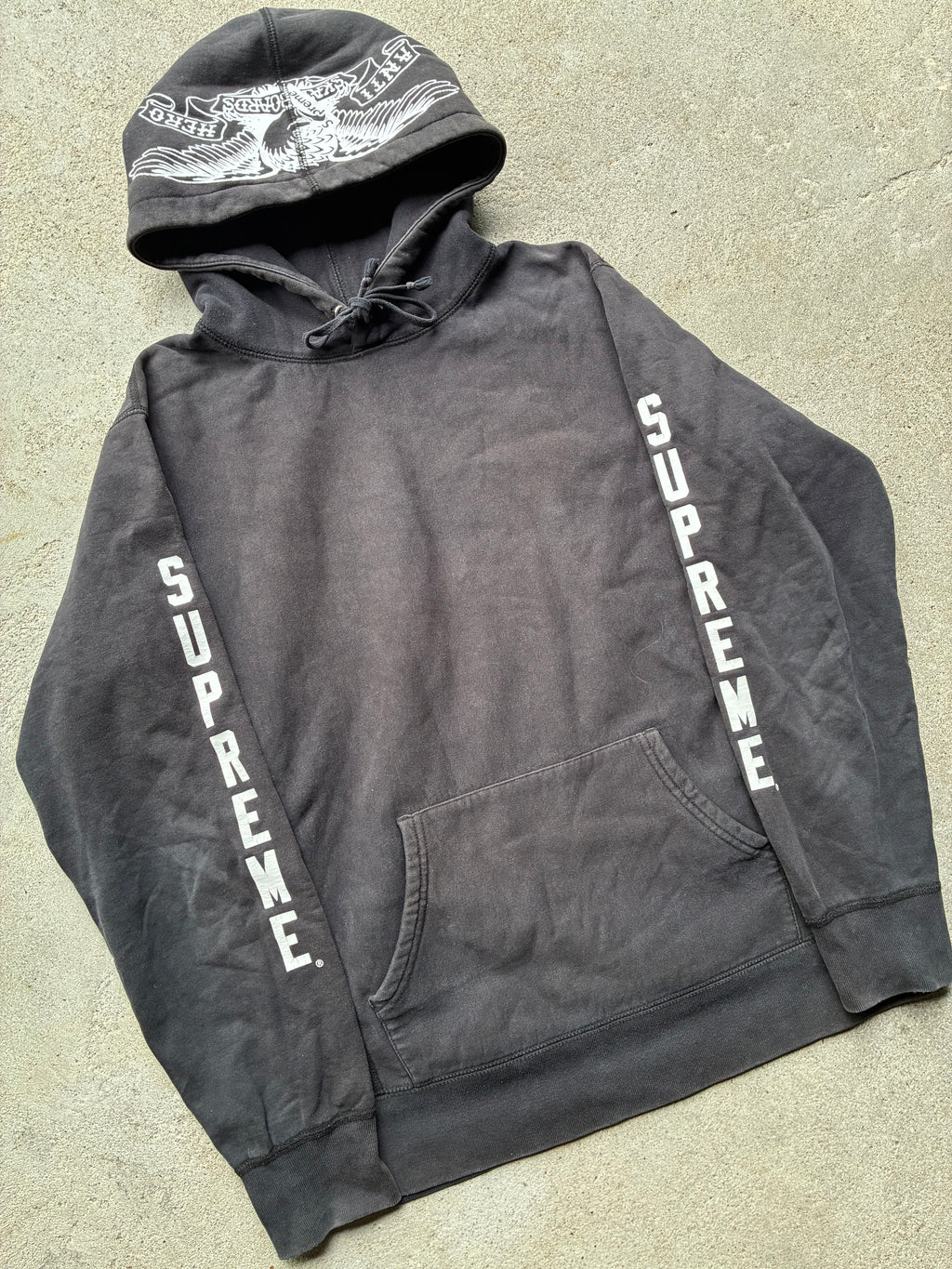 Supreme x Antihero “EAGLE” Hoodie (L)
