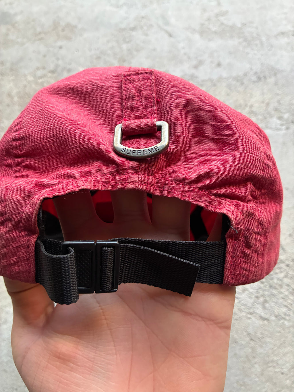 Rød Supreme camp cap (Adjustable)