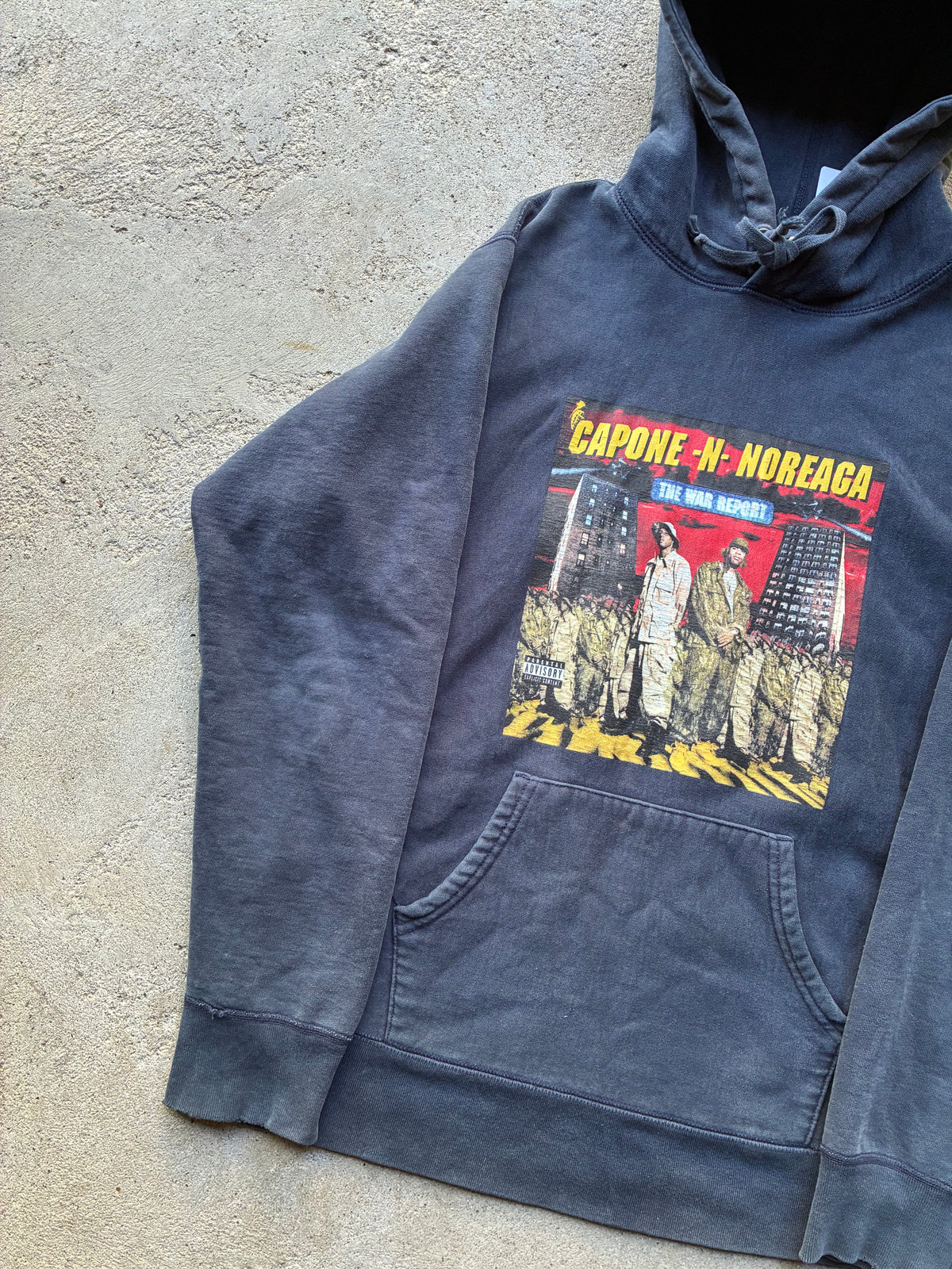 Supreme “WAR REPORT” Hoodie (M)