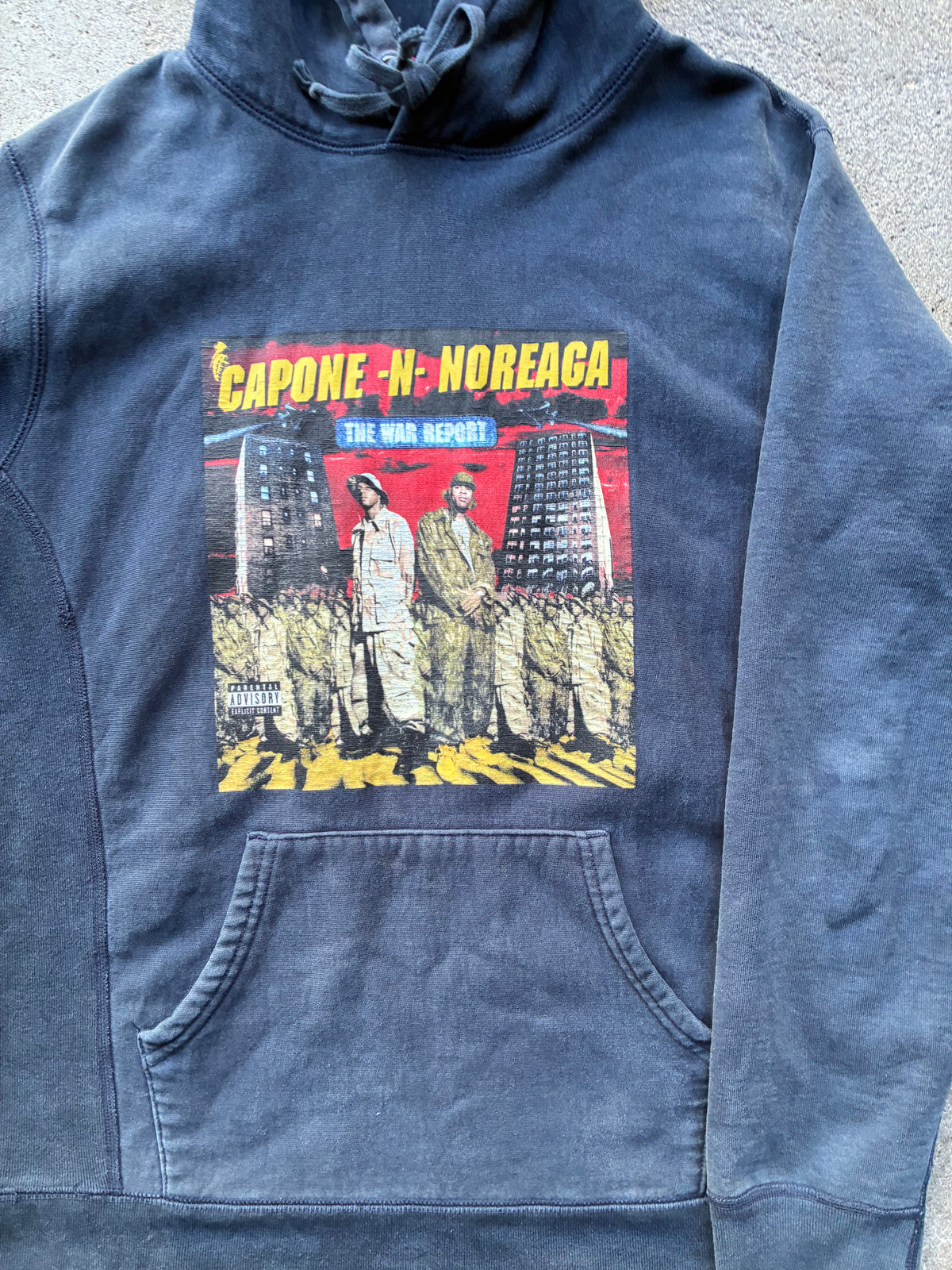 Supreme “WAR REPORT” Hoodie (M)