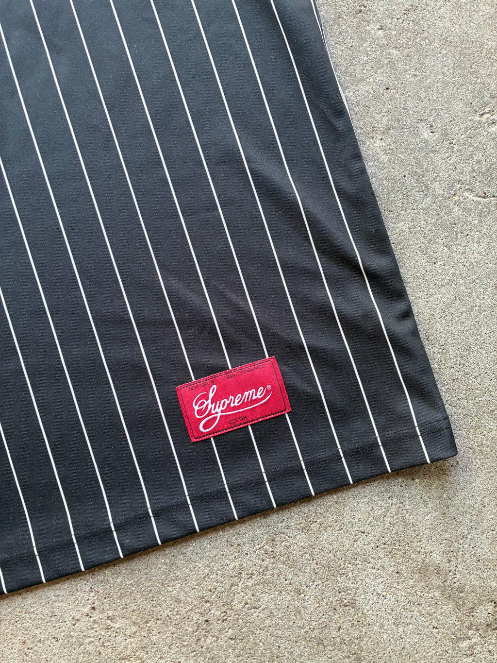 Supreme “PINSTRIPE BASEBALL” jersey (M)