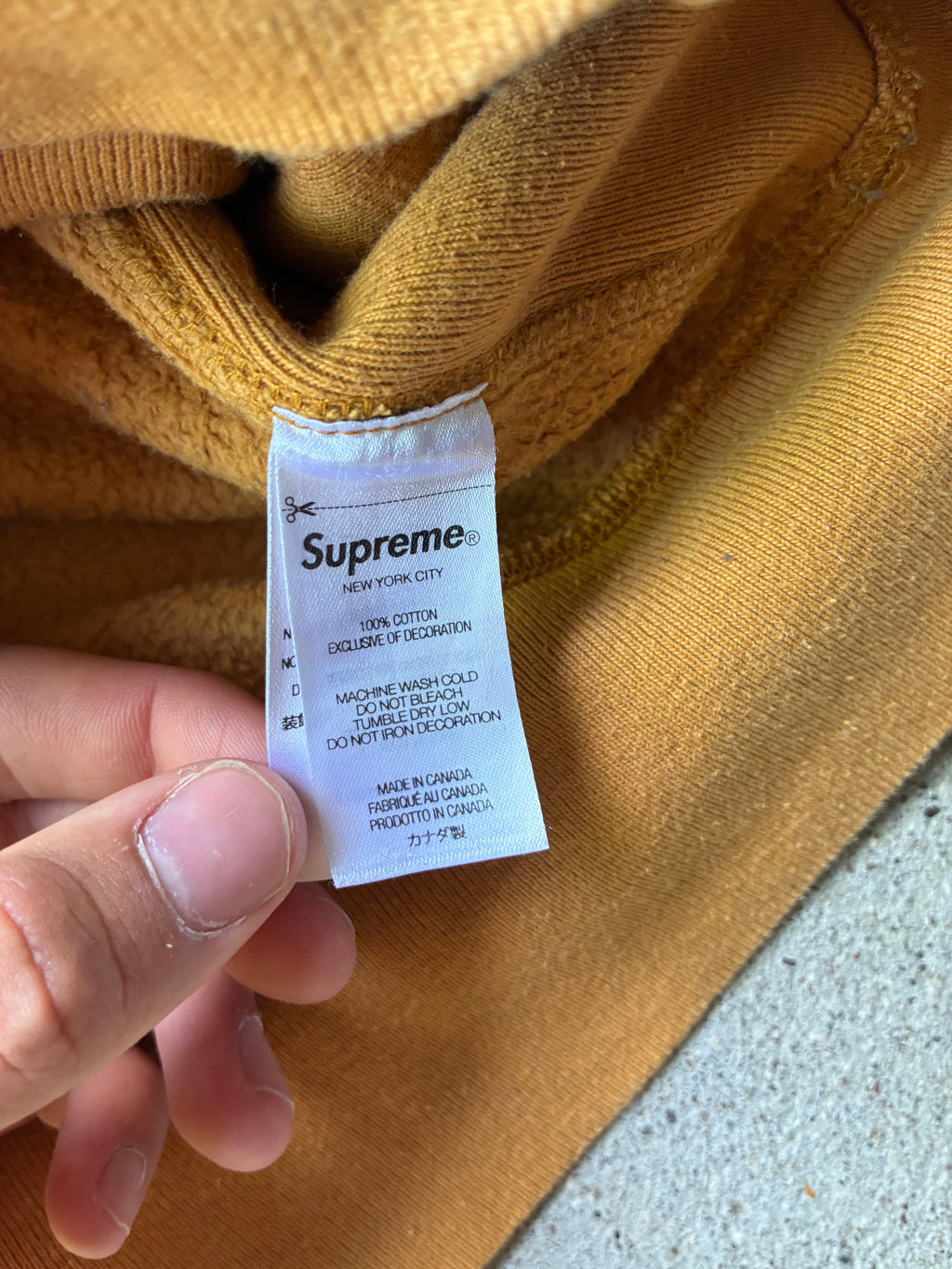 Supreme box logo “MUSTARD FW21” Hoodie (M)