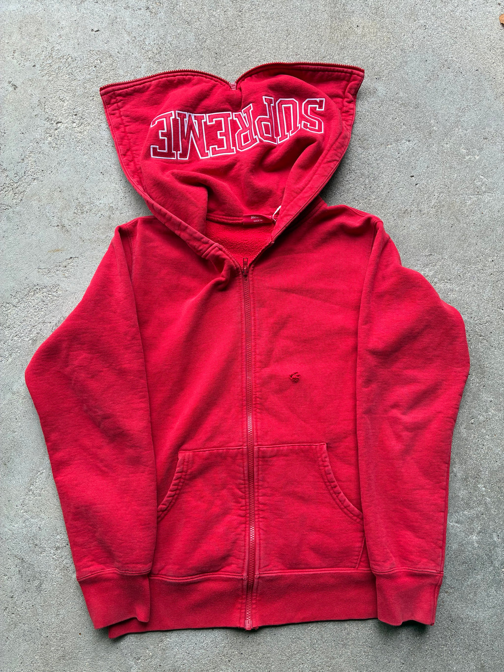 Supreme “LOGO” Zip Up Hoodie (M)