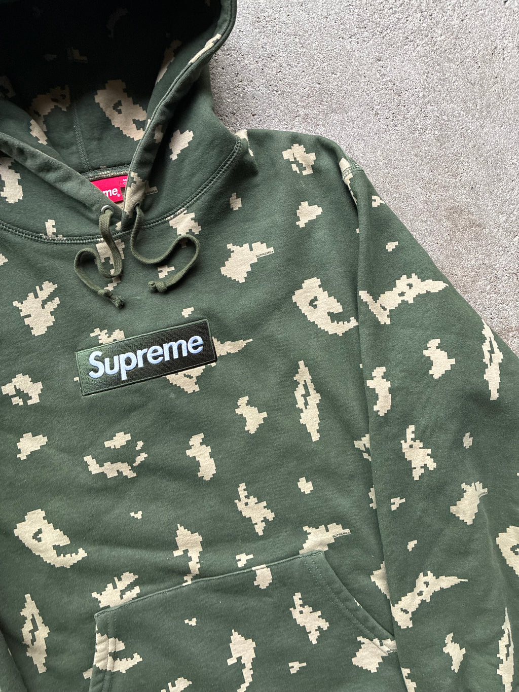 Supreme “CAMO” Box logo hoodie (M)