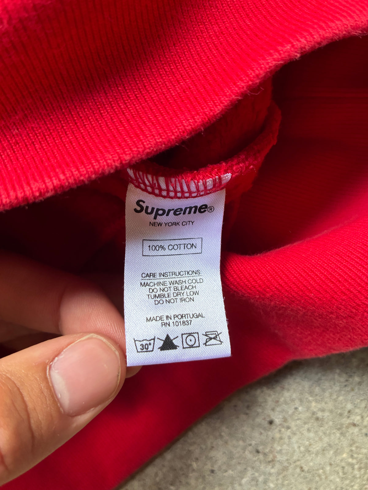 Supreme “FLOWERS” Hoodie (L)