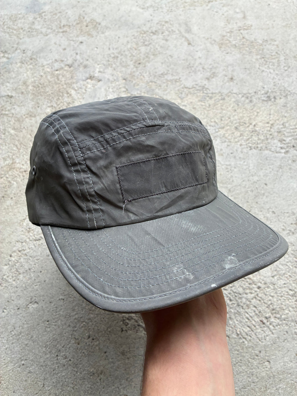 Grå Supreme camp cap (Adjustable)