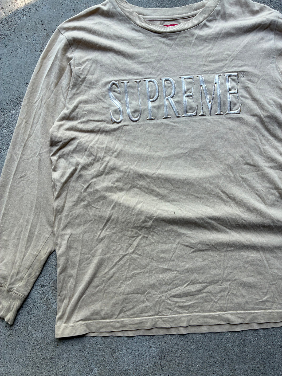 Supreme “GOLD LOGO” Long Sleeve (L)