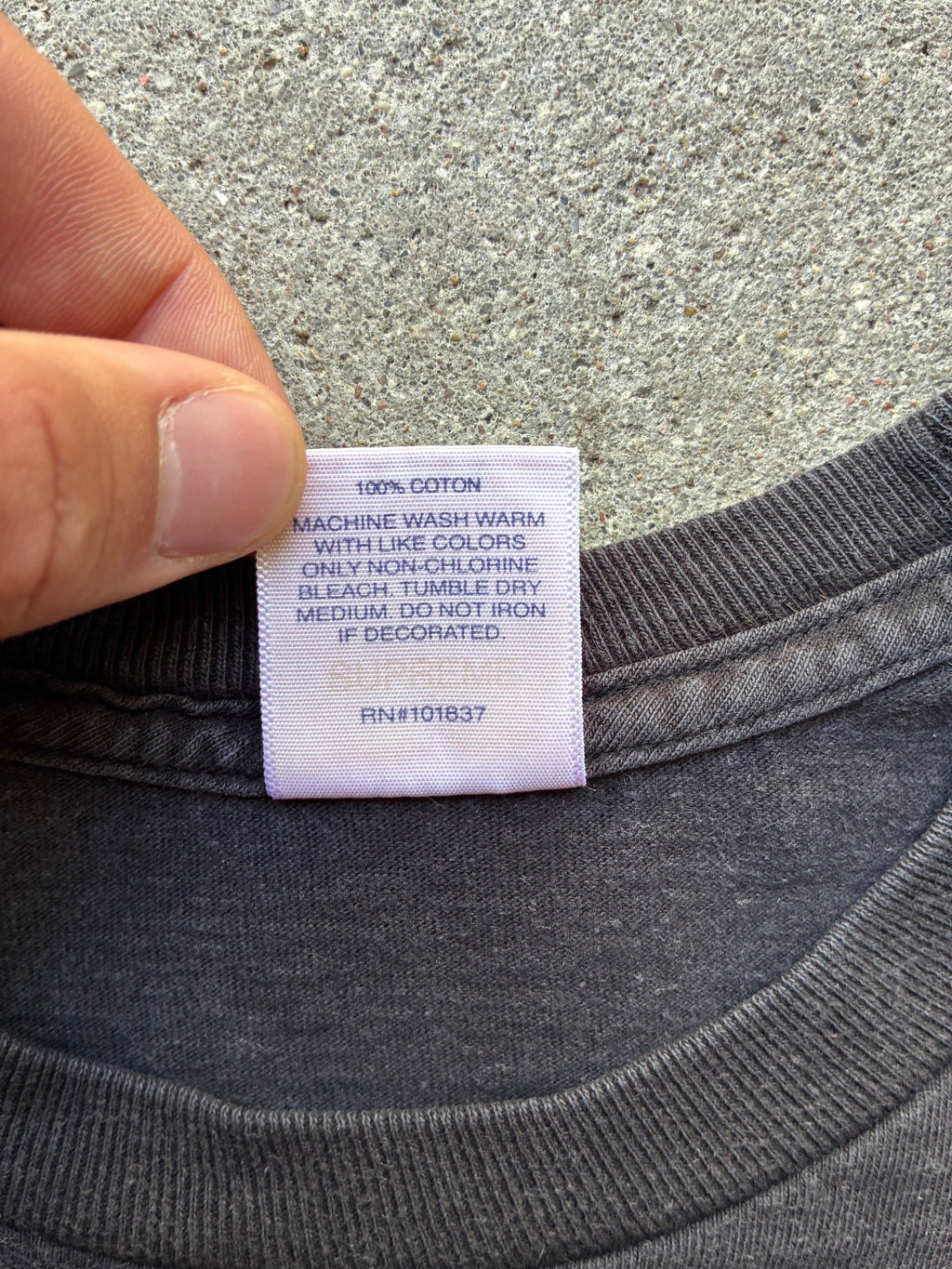 Supreme "NEW SH*T FROM AUTHORiZED DEALER” Tee (M)