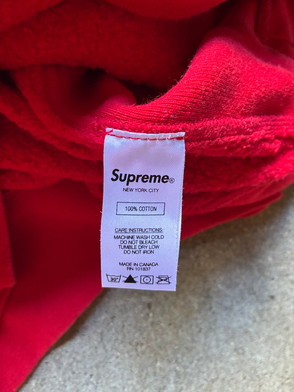 Supreme x Kaws box logo Hoodie (S)