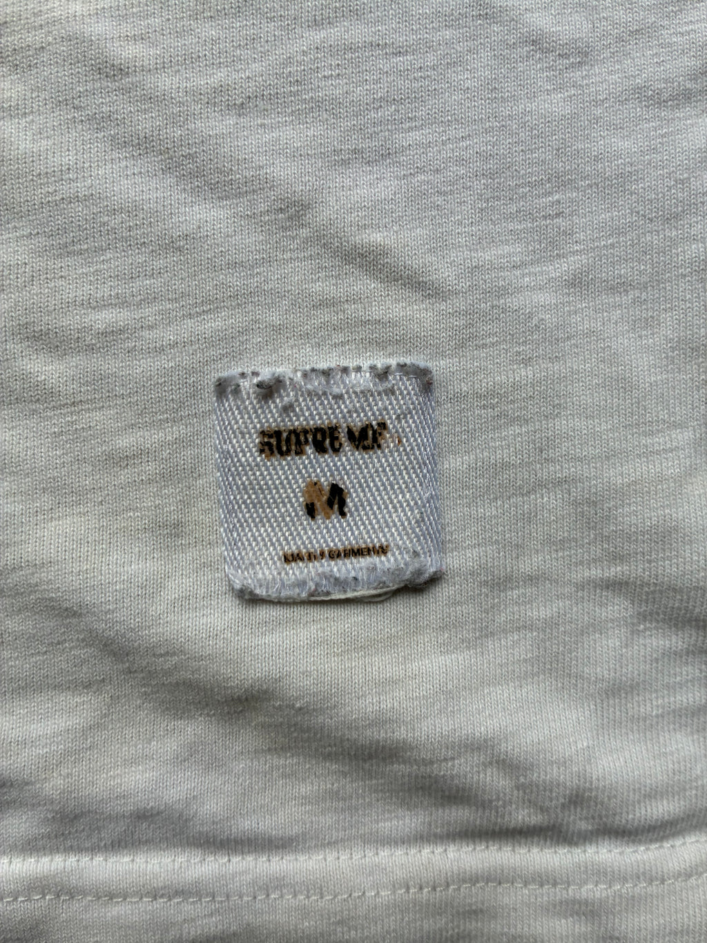 Supreme tee