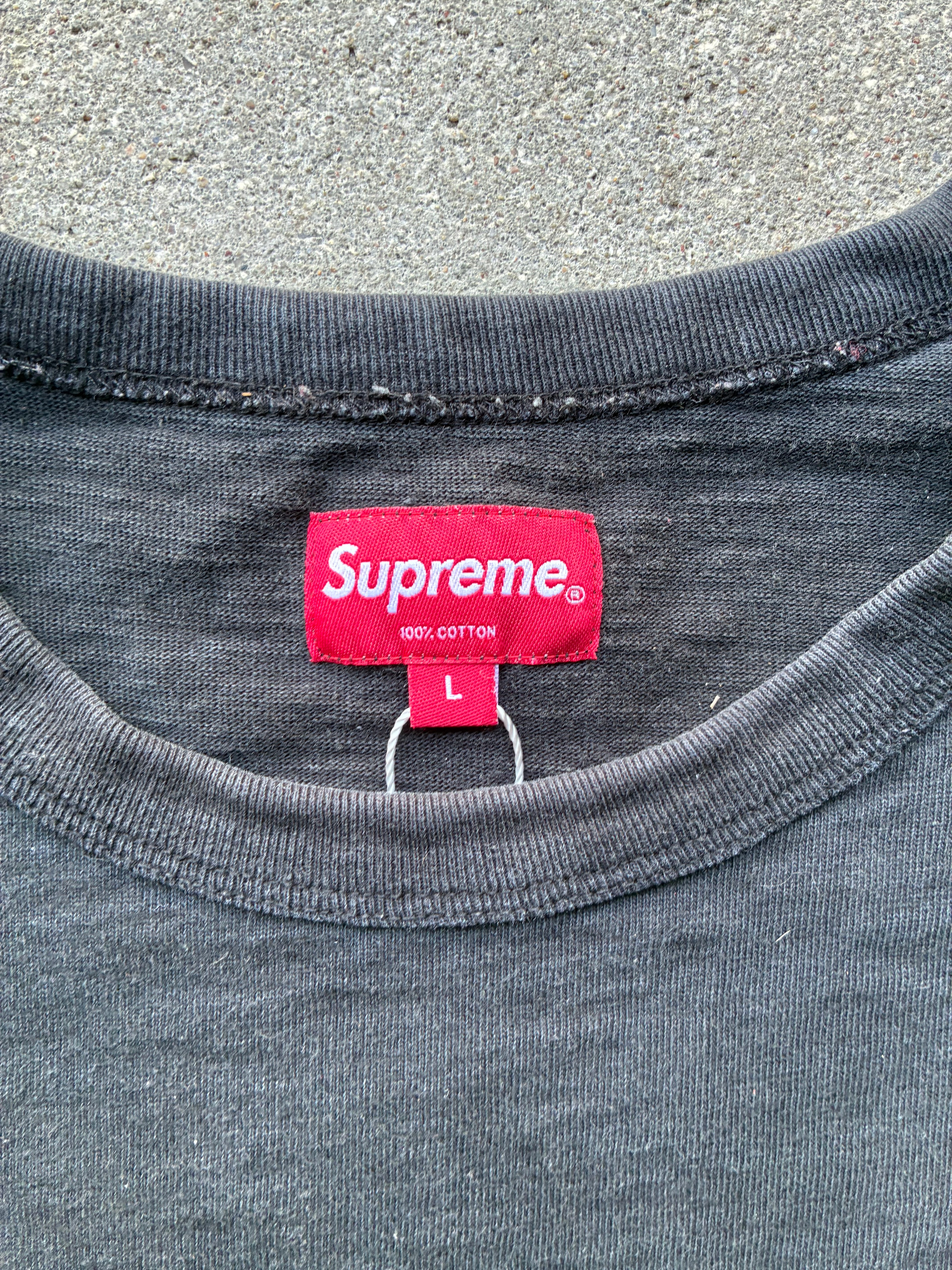 Supreme “STAR LOGO S/S” Tee (L)