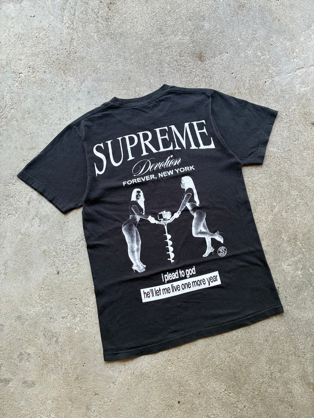 Supreme “DEVOTION BLACK FW25” tee (S)