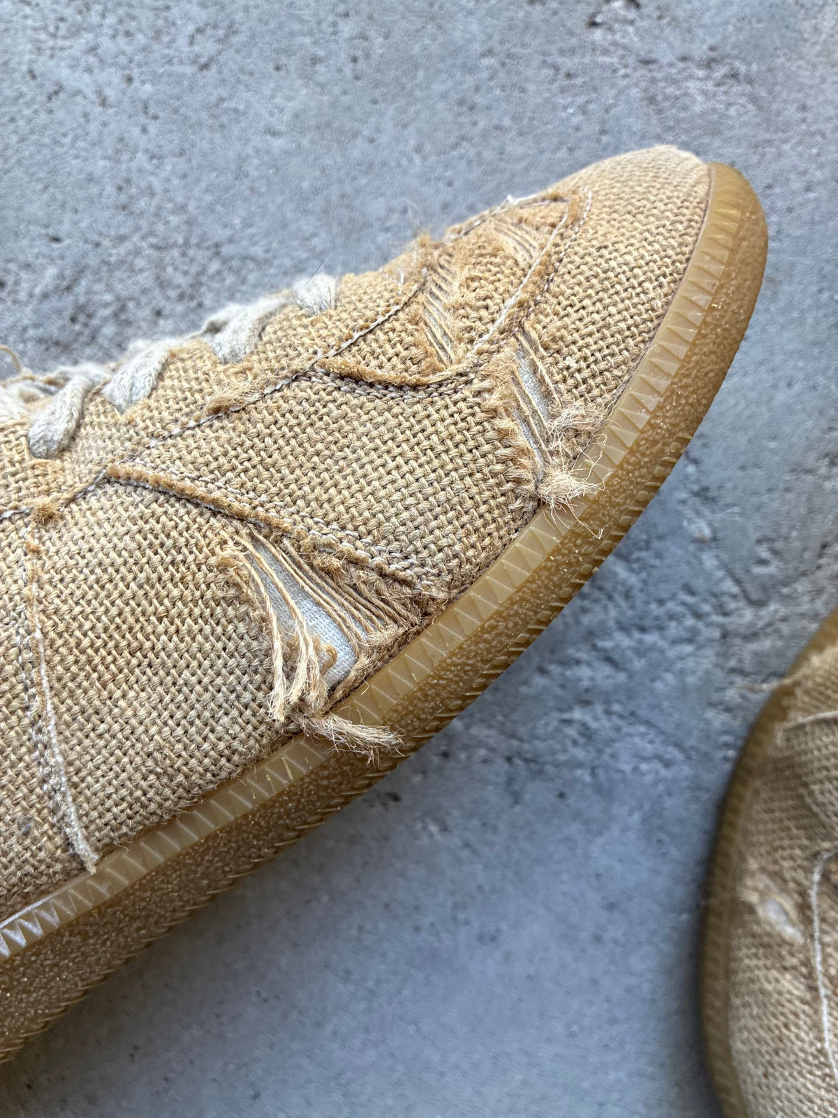 Ripped Maison marigela gats (43)