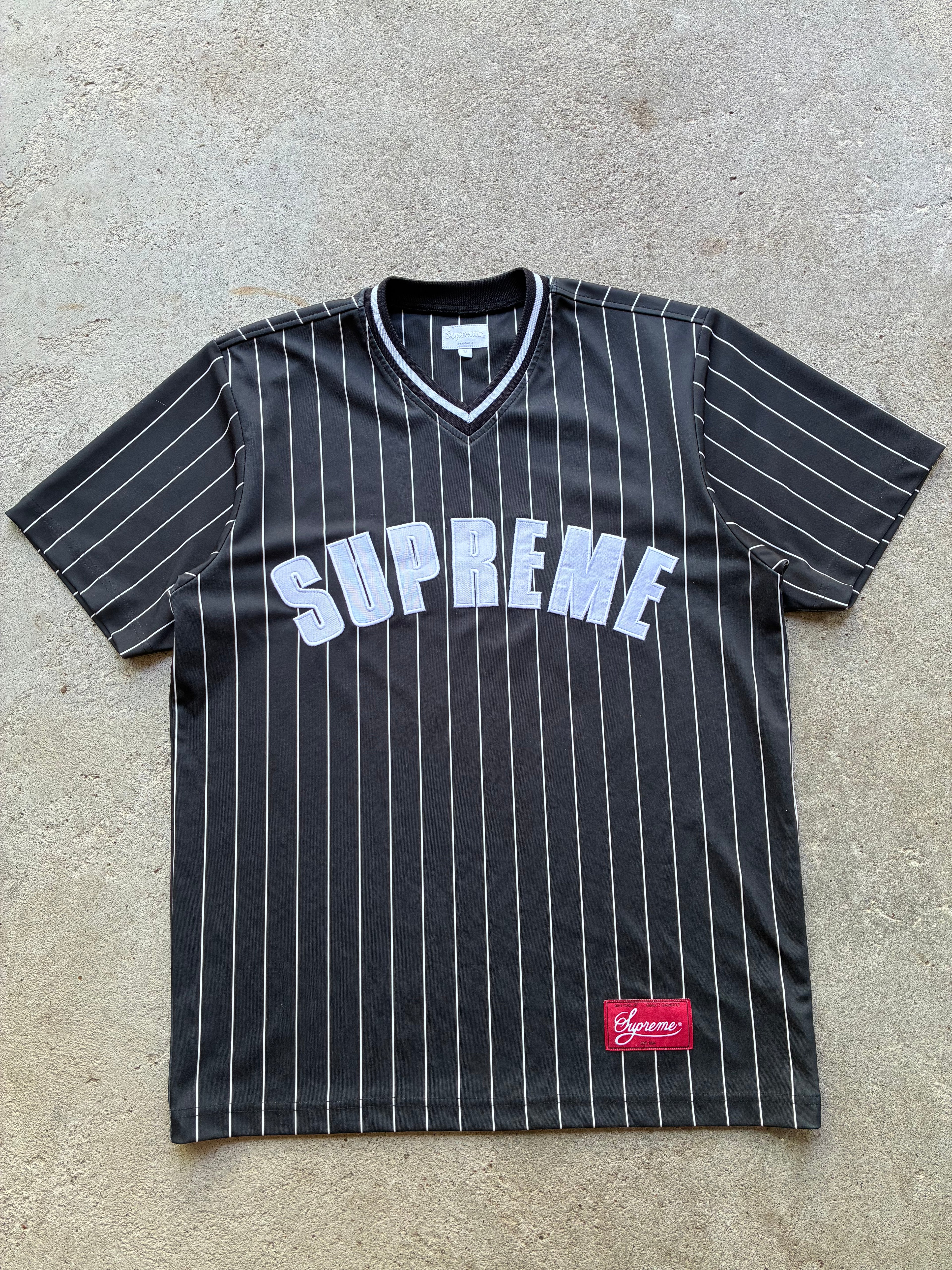 Supreme “PINSTRIPE BASEBALL” jersey (M)