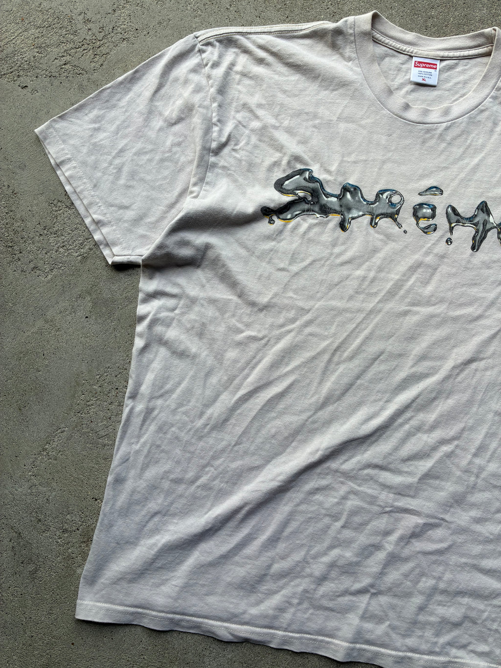Supreme “LIQUID” Tee (XL)
