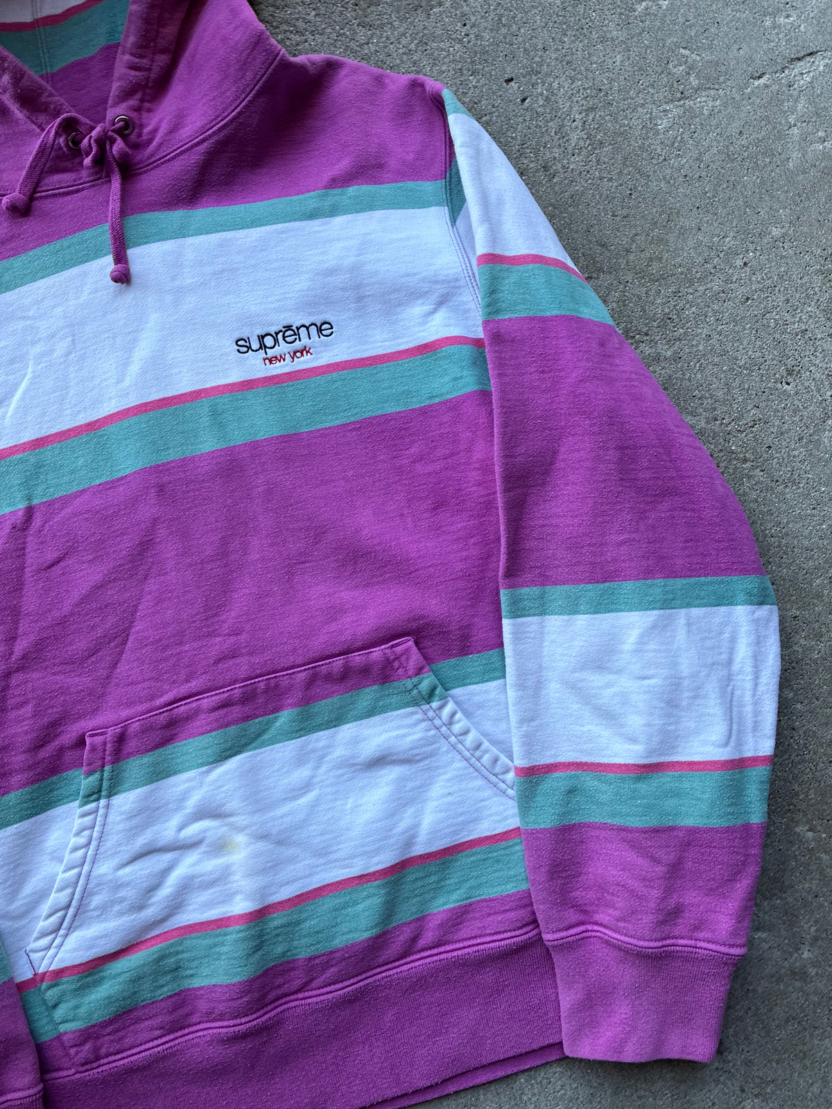 Supreme “STRIPED NEW YORK” Hooded Hoodie (M)