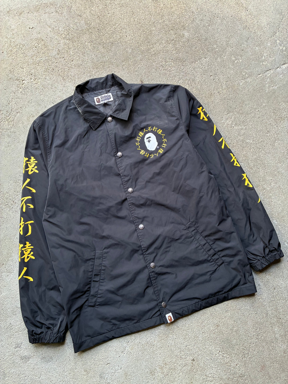 Bape coach jacket (L)