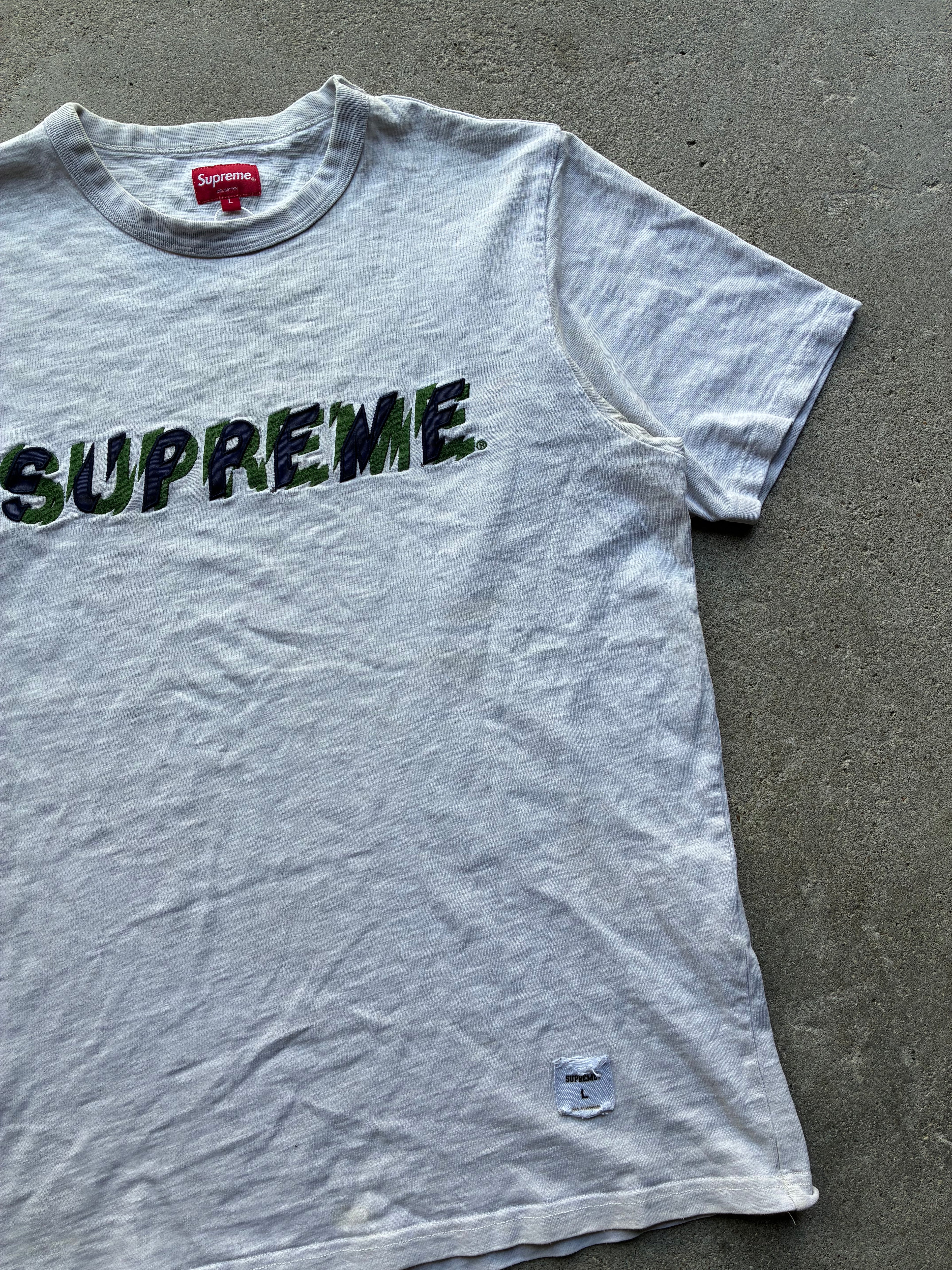 Supreme “SHATTER SS19” Tee (L)