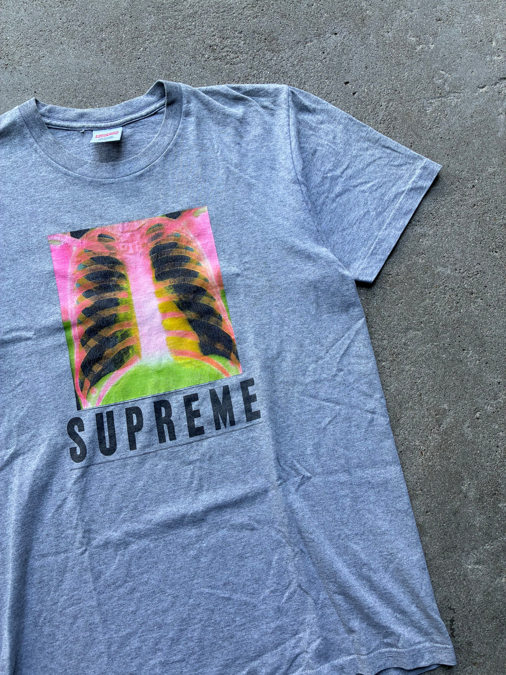 Supreme “X RAY” Tee (M)