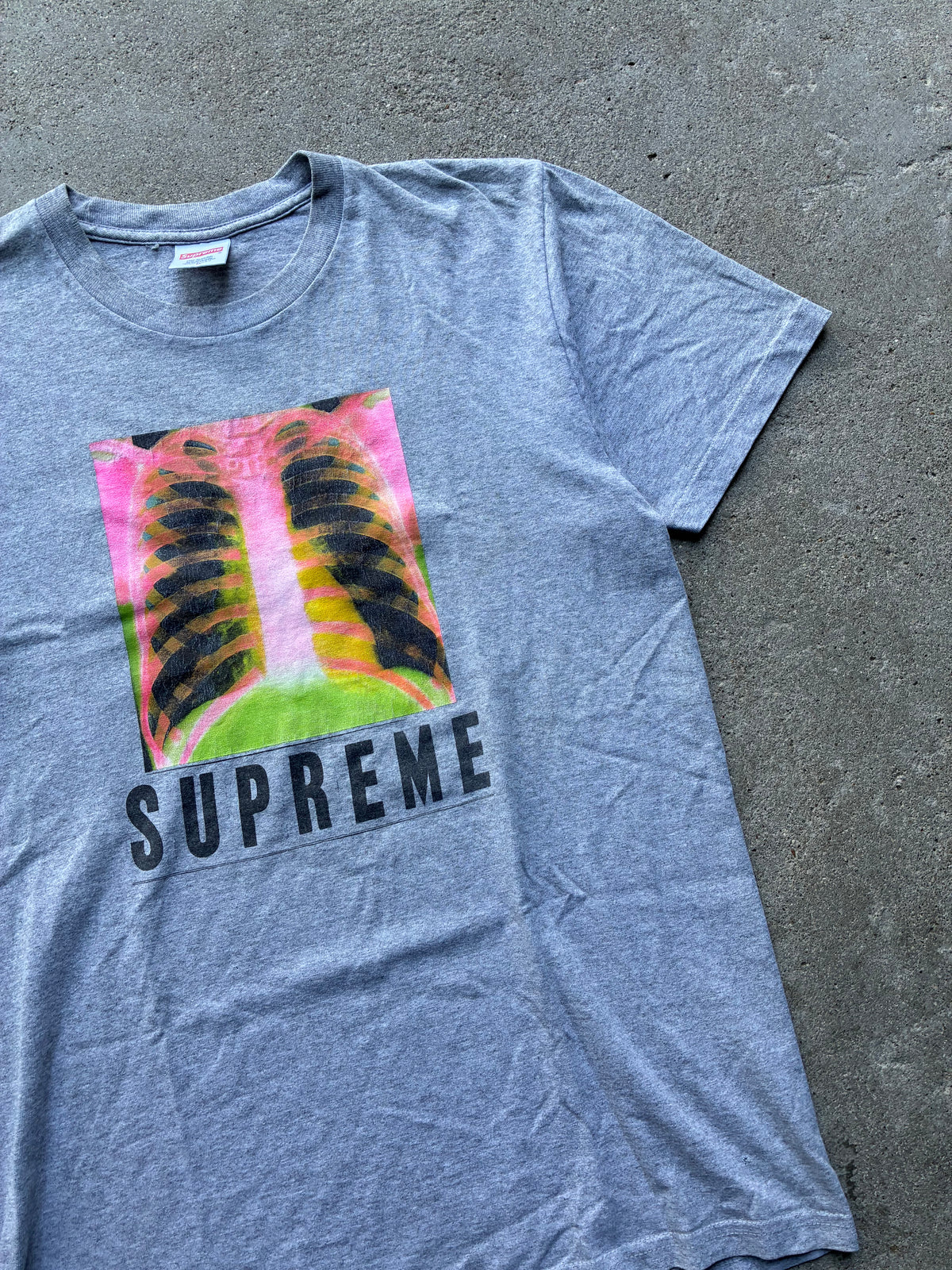 Supreme “X RAY” Tee (M)