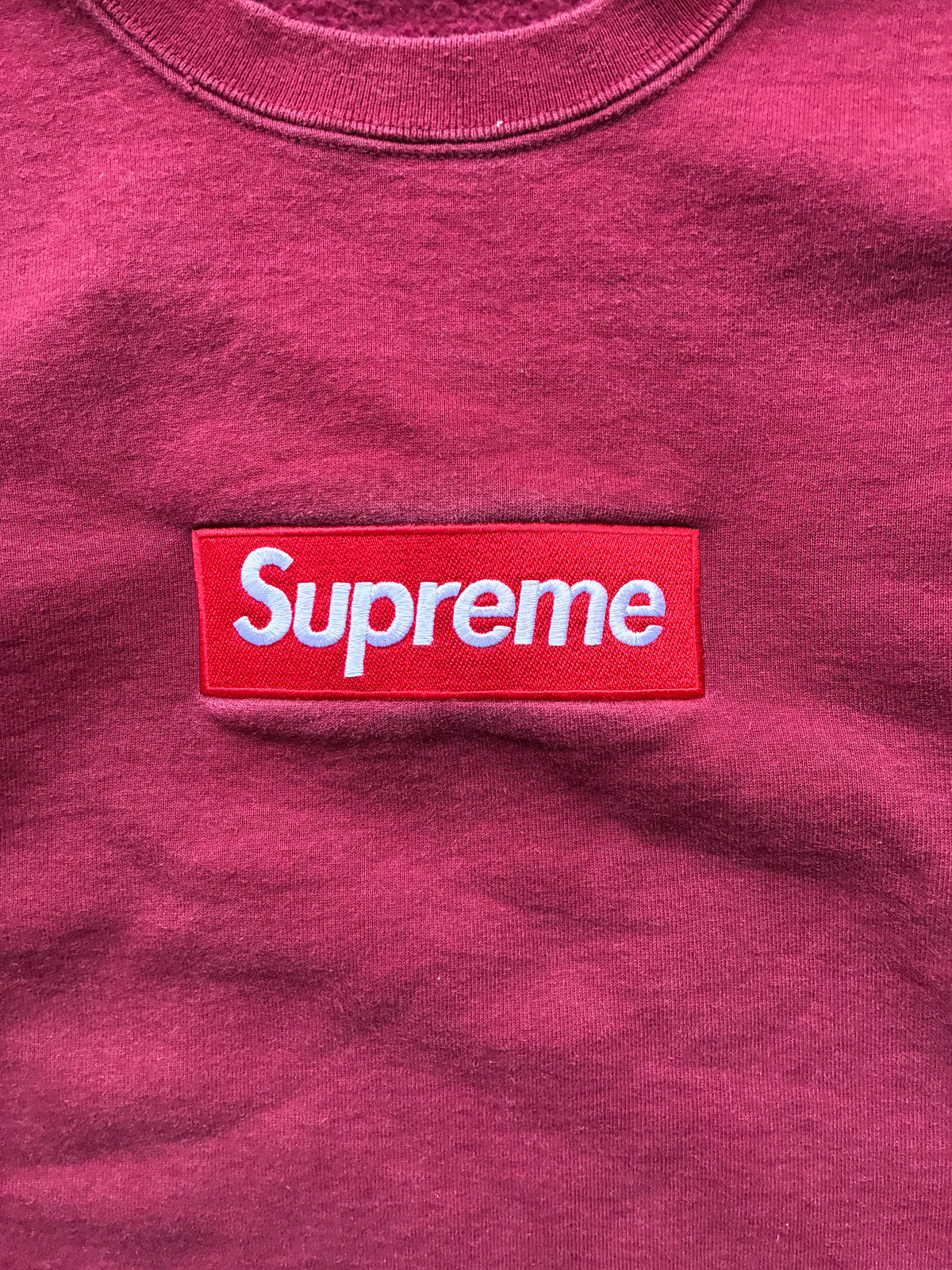 Supreme “FW22” Box Logo Crewneck (M)