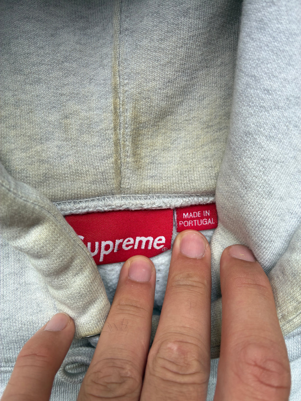 Supreme “SUDADERA” Hoodie (L)