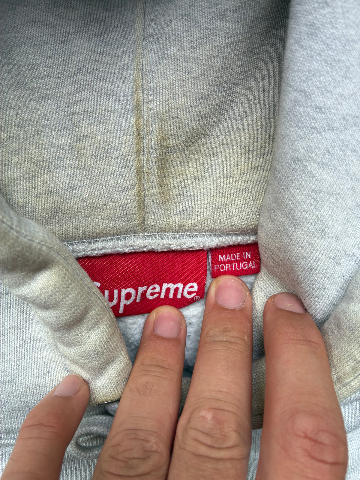 Supreme “SUDADERA” Hoodie (L)