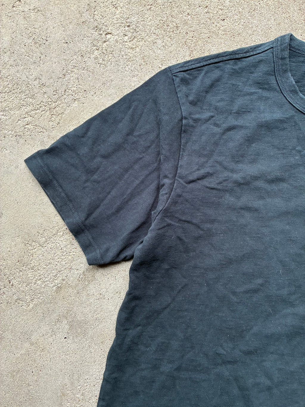 Supreme “SHOULDER ARC LOFO” tee (L)