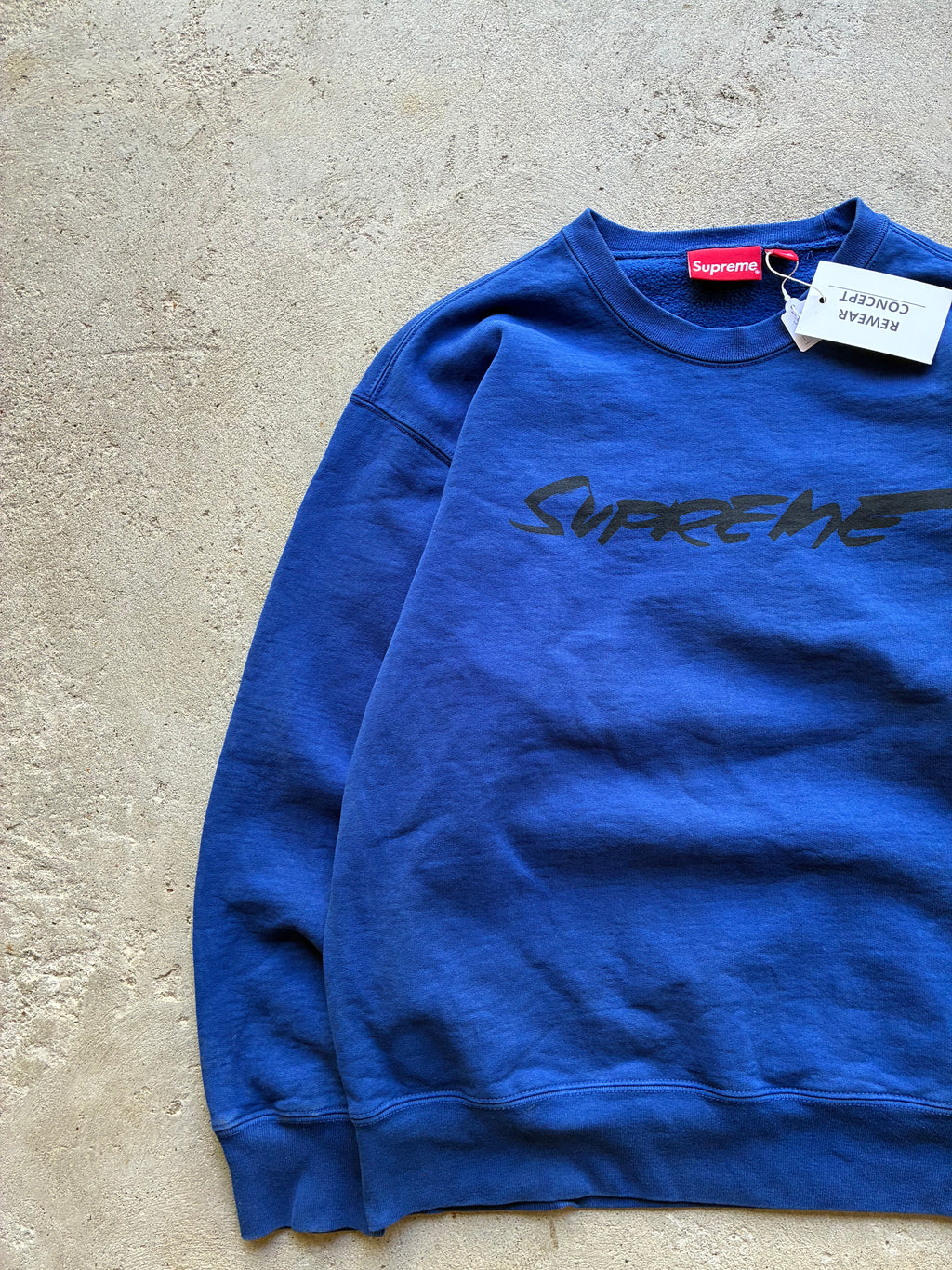 Supreme “FUTURA” Crewneck