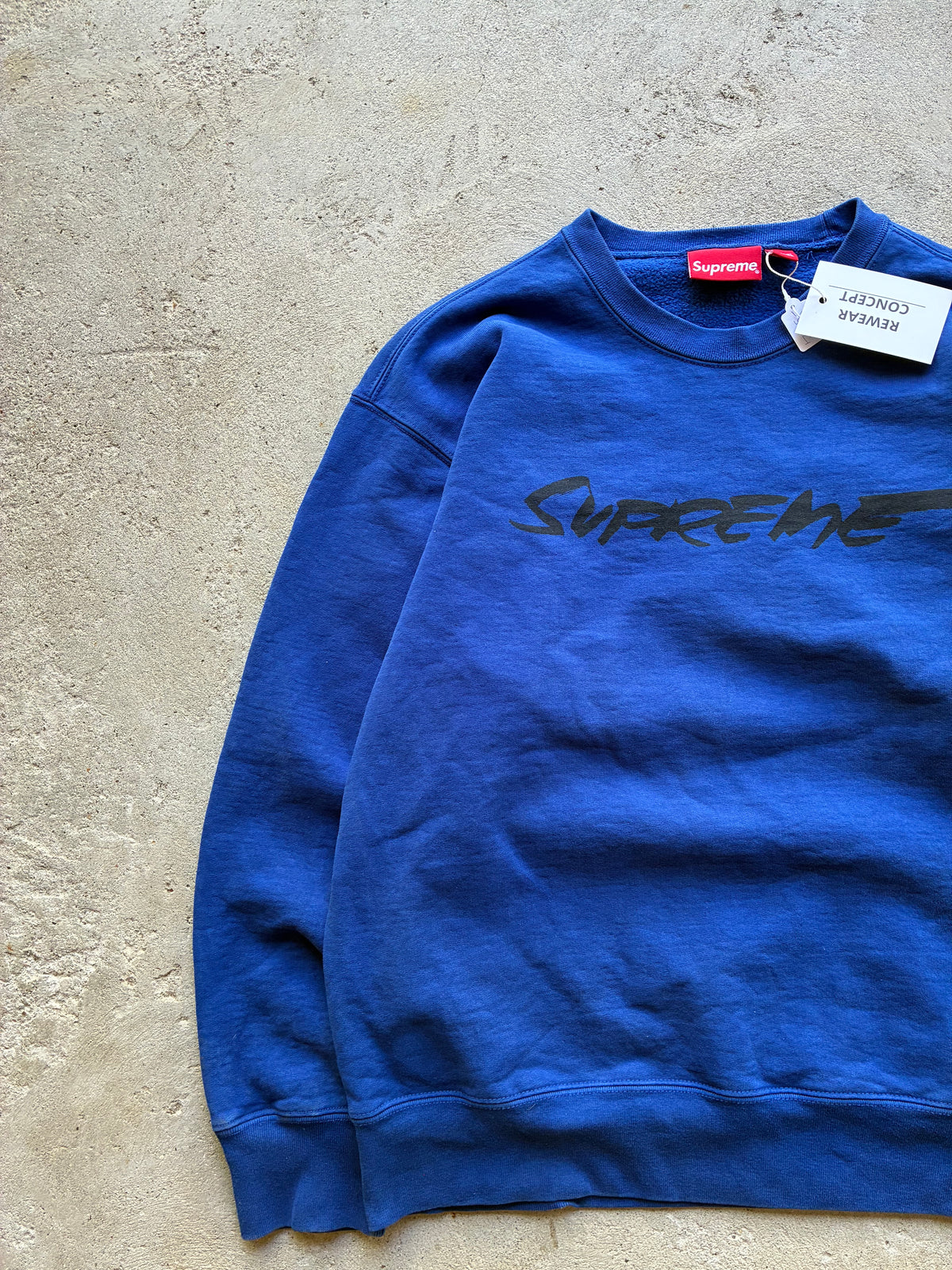 Supreme “FUTURA” Crewneck