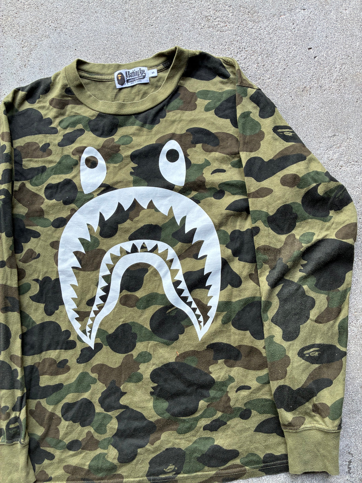 Vintage camo Bape Long Sleeve (S)