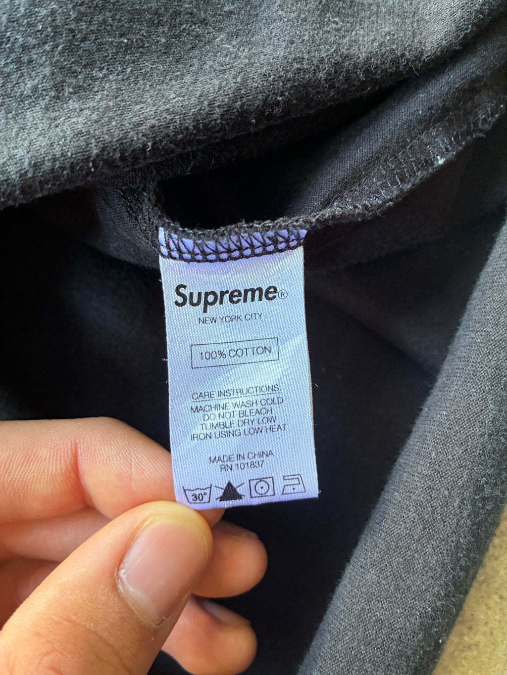Supreme “BEVEL L/S” Long Sleeve (M)