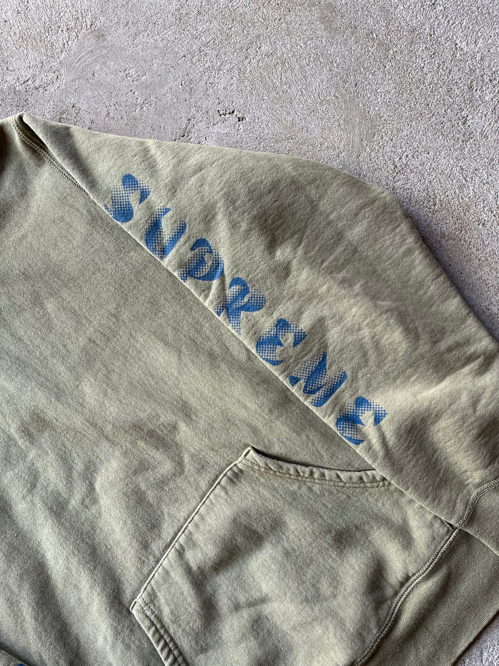 Supreme “GRADIANT SLEEVE” Hoodie (M)