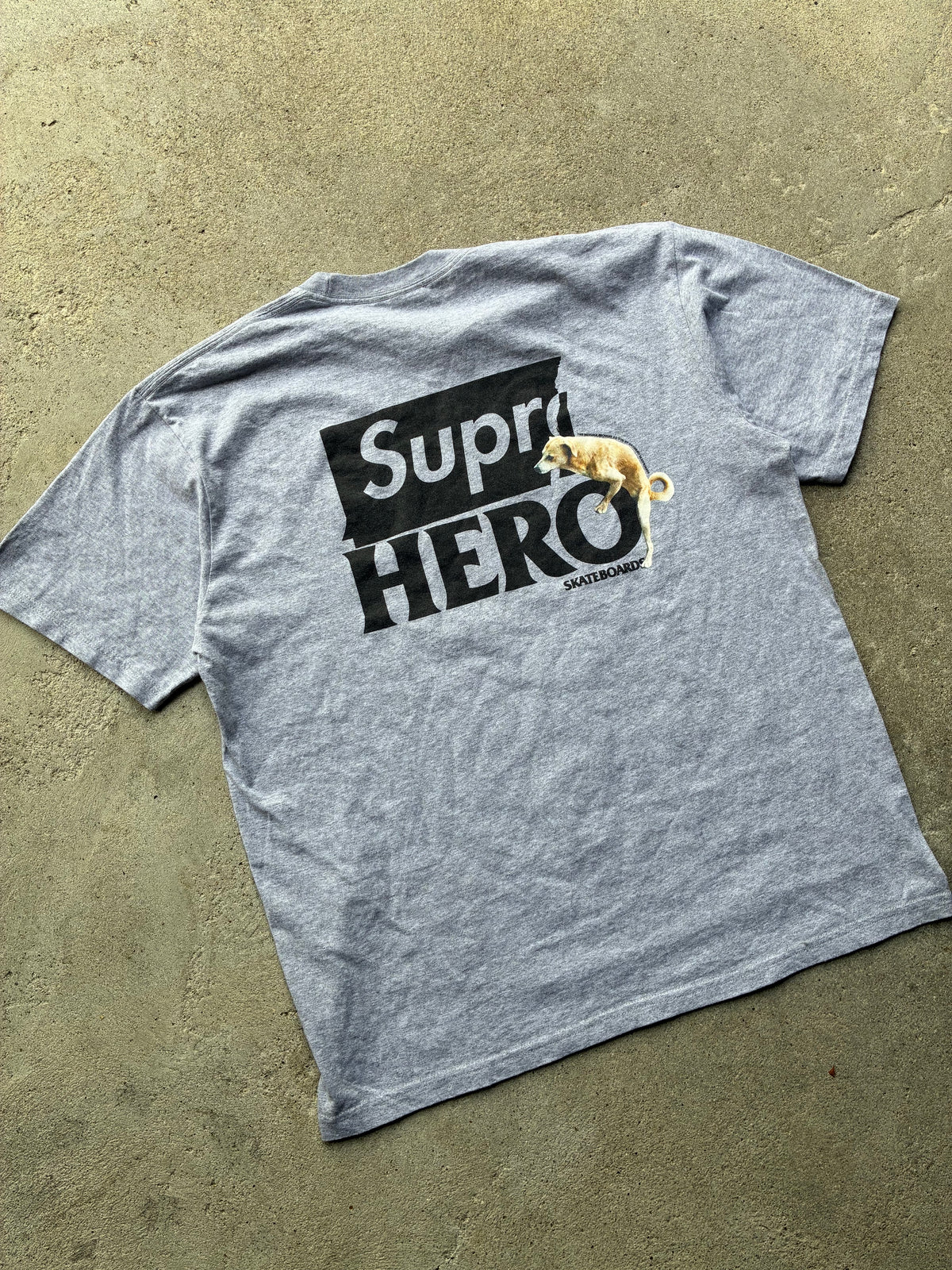 Supreme x Antihero “DOG” Tee (L)