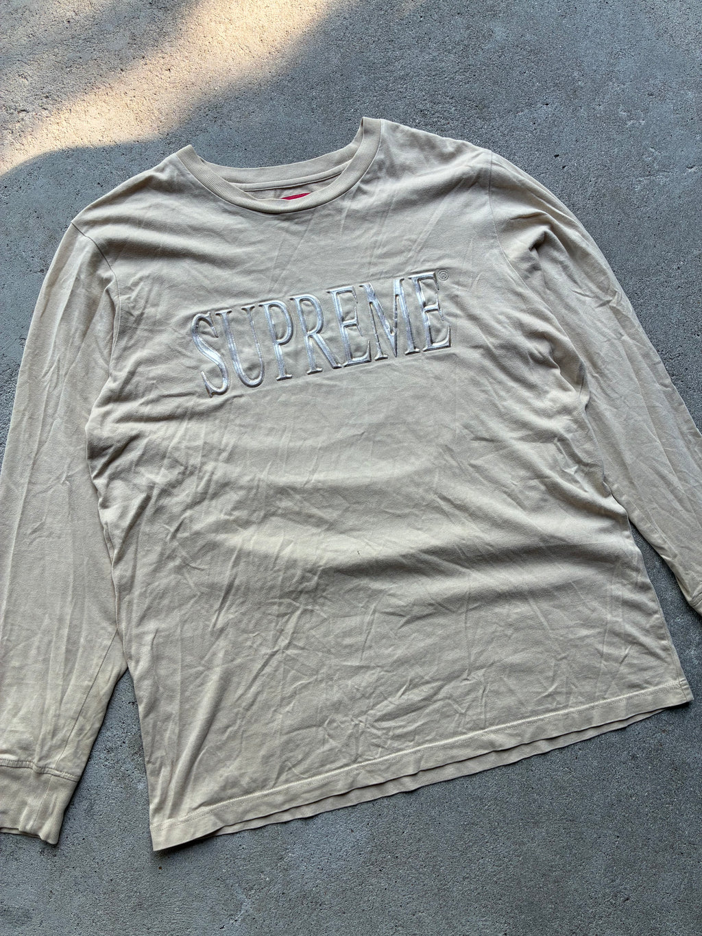 Supreme “GOLD LOGO” Long Sleeve (L)