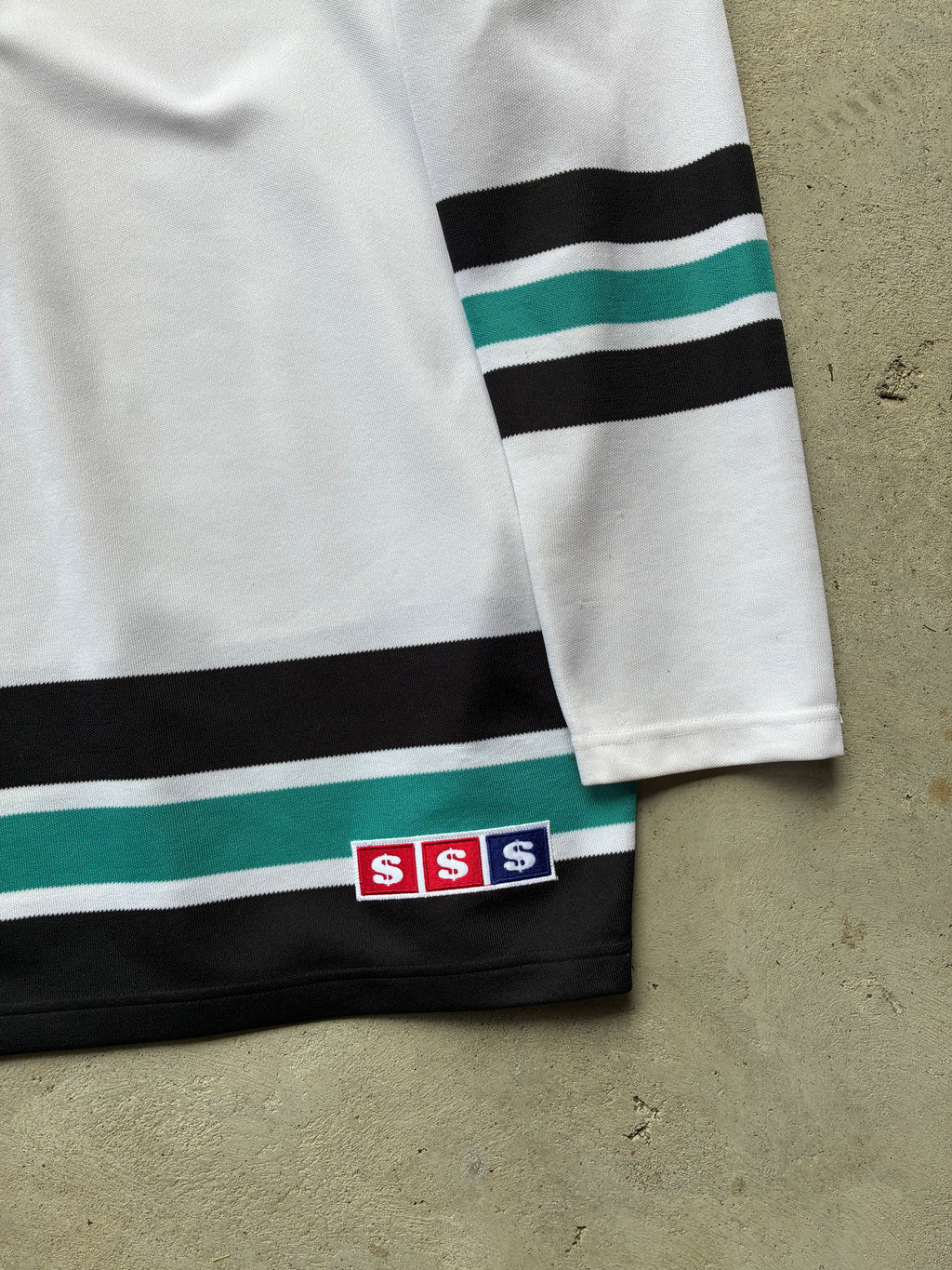 Supreme “FREAKY WHITE” Jersey (L)