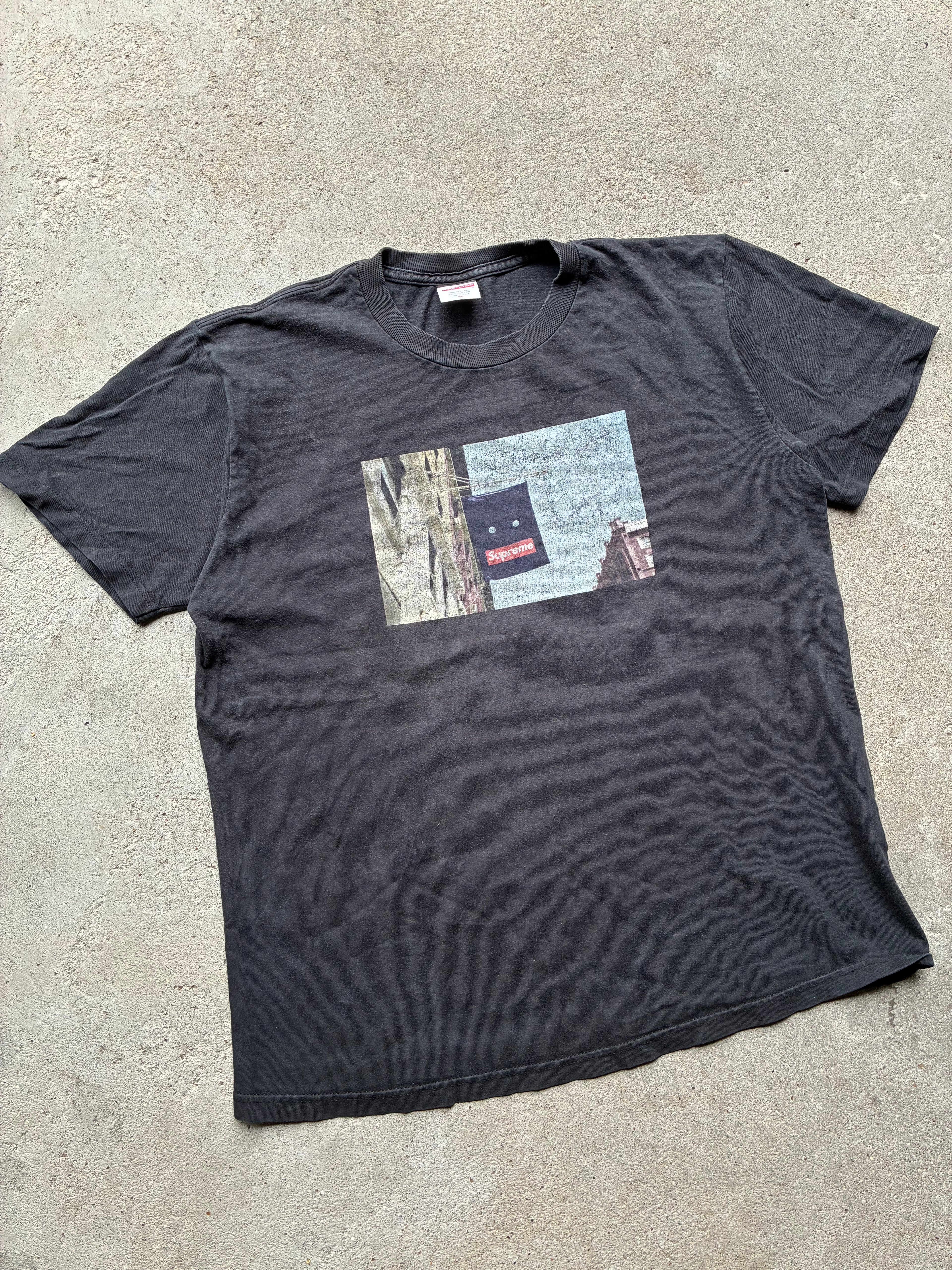 Supreme “BANNER FW19” Tee (M)