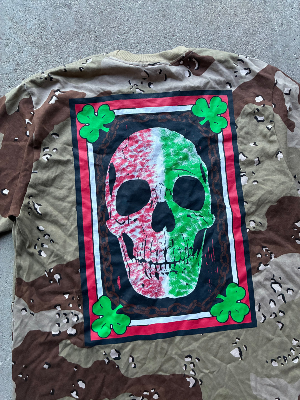 supreme “MIKE KELLEY CHOCLATE CHIP CAMO” Tee (M)