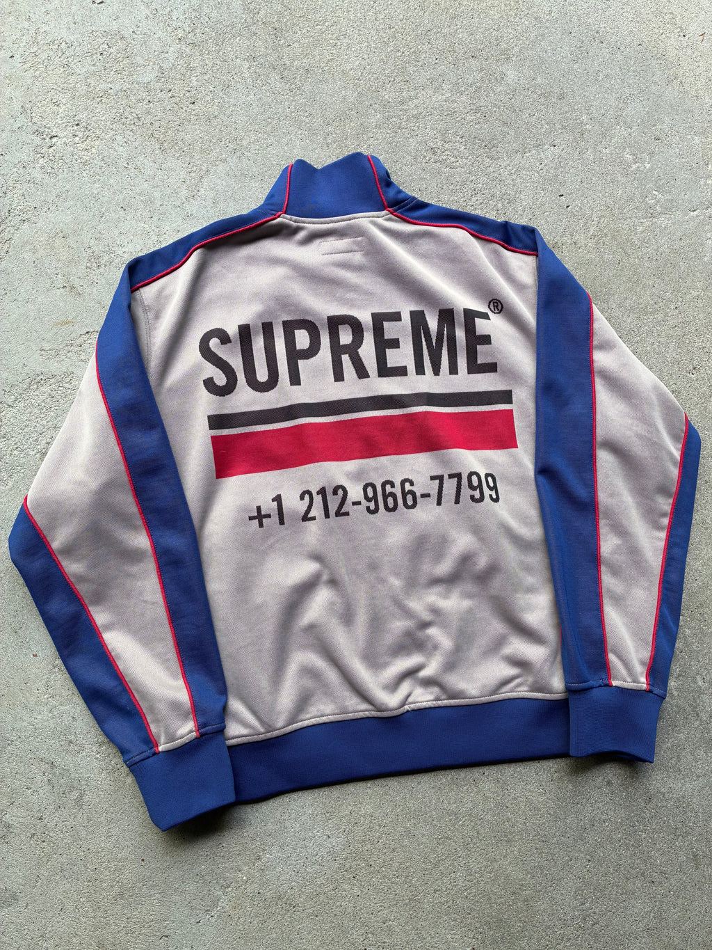 Supreme “WORLD FAMOUS” Track jacket (L)