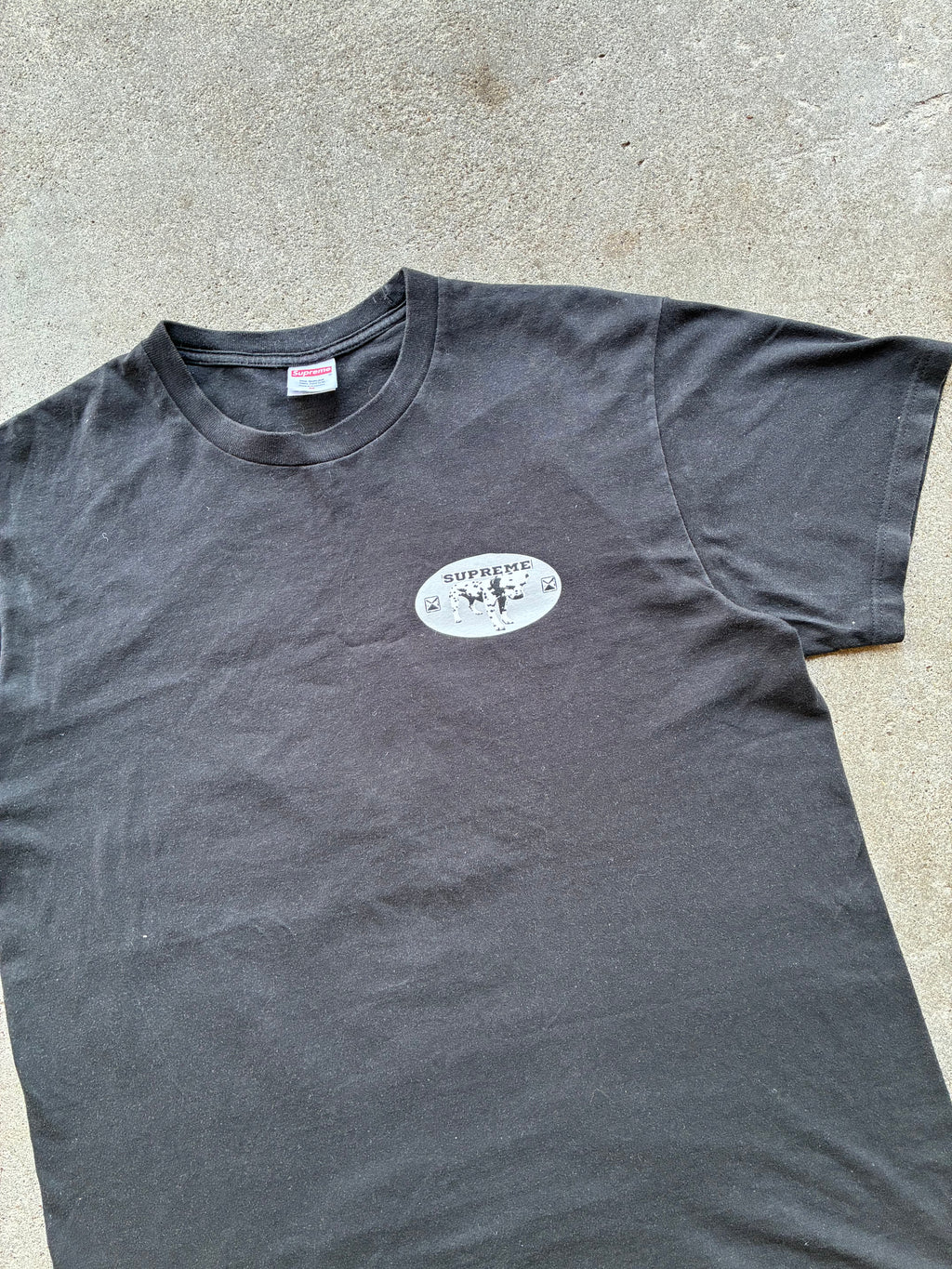 Supreme “DALMATIAN BLACK SS25” tee (M)