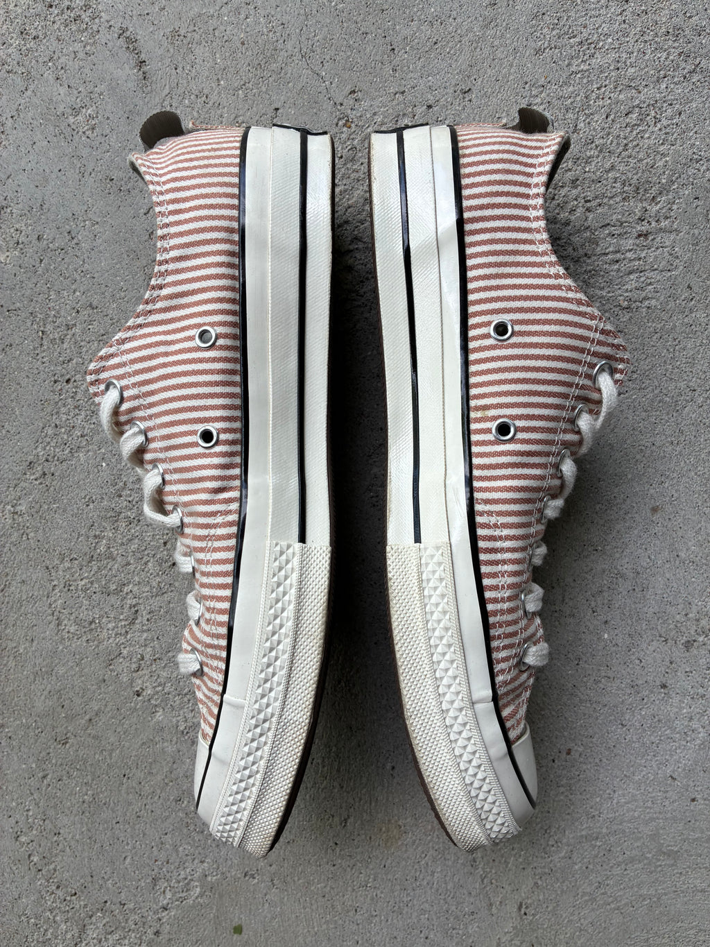 Stribet converse (Str 42)