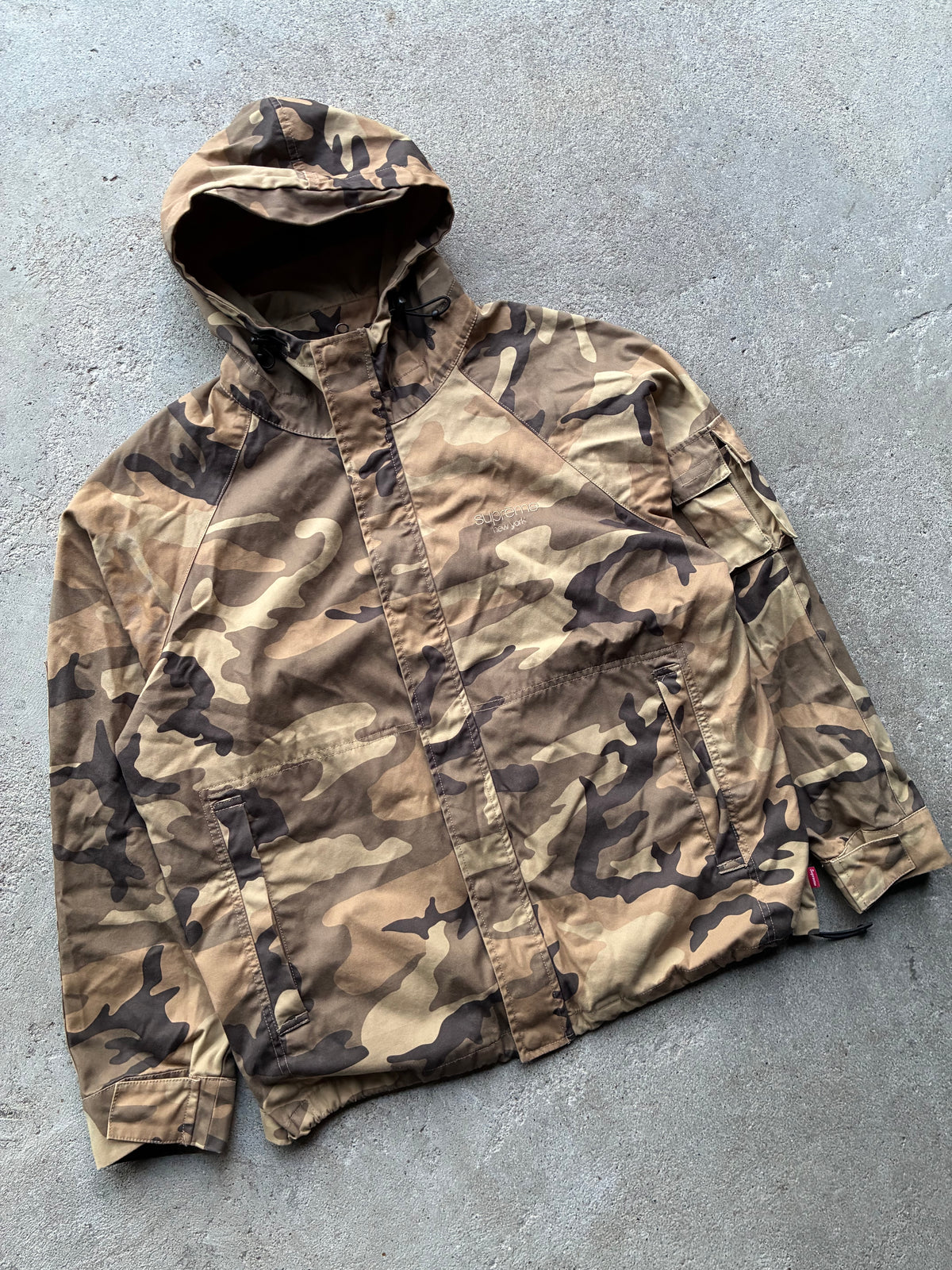 Supreme “CAMO COTTON FIELD” Jacket (M)